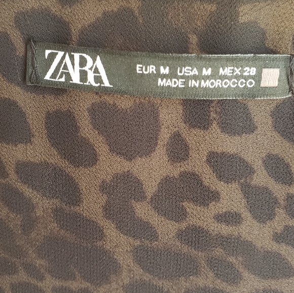 Zara animal print  sleeveless blouse size medium - Picture 4 of 4